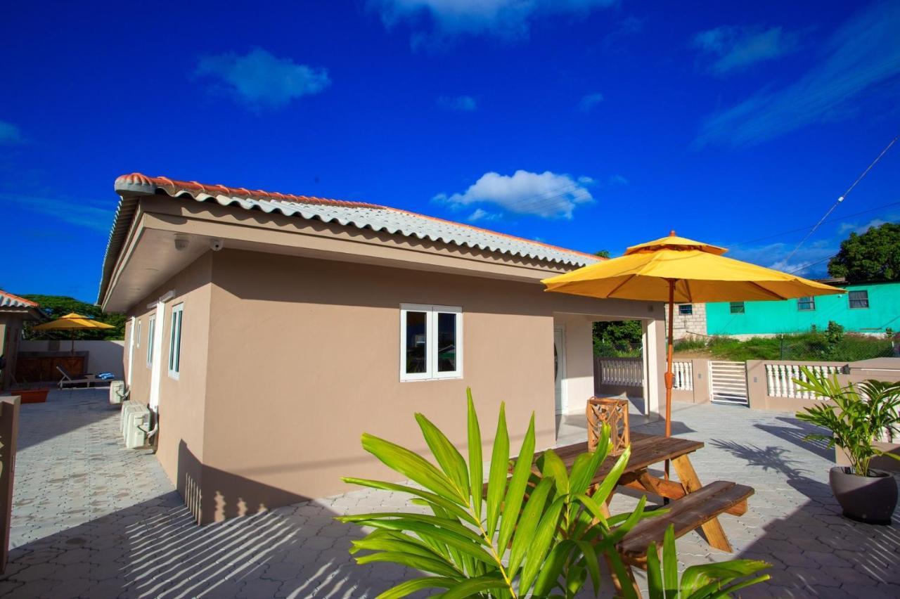 Lovely Caribbean Family Villa With Private Pool Willemstad Exterior foto